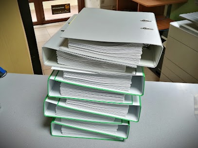 Skanowanie dokumentów Warszawa - dokumentacja z segregatorów w CopyPlanet
